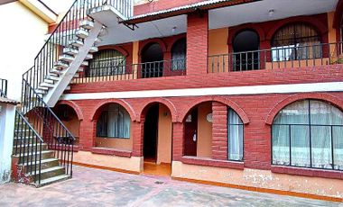 Otavalo - Hermosa y Versátil casa en venta en zona muy comercial