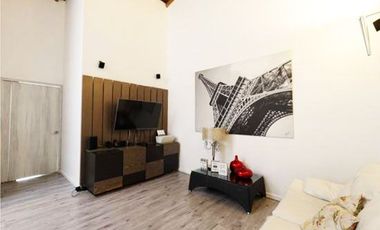 PR15779 CASA EN ARRIENDO EN EL SECTOR ATRAVESADO