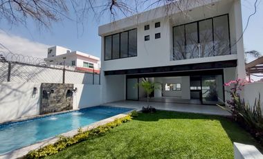 Casa Minimalista En venta, En Vista Hermosa, Cuernavaca Morelos.