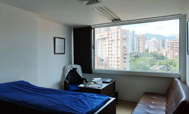 PR18797 Consultorio en venta en el sector La Florida