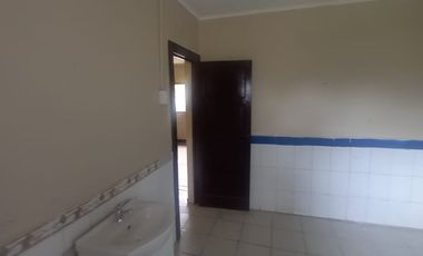 Venta Casa Central, Los Sauces