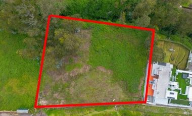 TERRENO DE VENTA EN CUMBAYA
