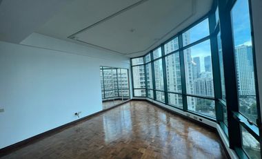 Below market 3 bedroom for sale in Renaissance Tower near Tektite, Podium Mall, 30th Mall, Shangrila, Megamall, Estancia and Capitol Commons