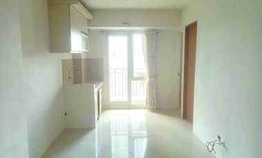 Apartment for rent yearly 2 br affordable and convenient location in Jakarta Timur Oak Tower