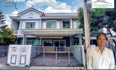 Townhome for sale, Indy 1, Bangna Km.7, English style, beautiful house near the clubhouse. Added a kitchen at the  back of the house. Ready to move in