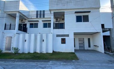 8 Bedroom House and Lot with Pool For RENT in Friendship Angeles City Pampanga