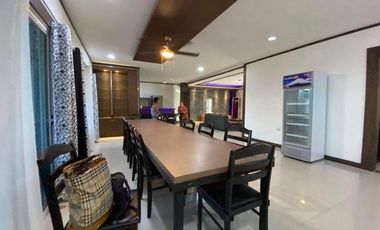 8 Bedroom House and Lot with Pool For RENT in Friendship Angeles City Pampanga