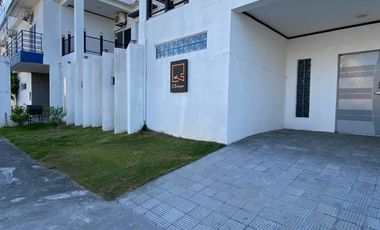 8 Bedroom House and Lot with Pool For RENT in Friendship Angeles City Pampanga