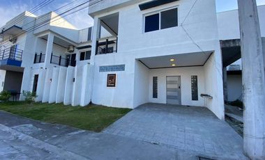 8 Bedroom House and Lot with Pool For RENT in Friendship Angeles City Pampanga