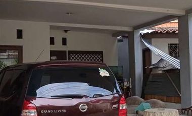 Cocok Invest,, 3 Rumah Kontrakan Dan Kios Pinggir Jalan Raya Area Petukangan