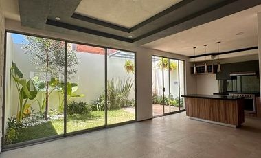 C123 Casa nueva en Venta 3 recamaras, Fracc. Privado Altozano Morelia