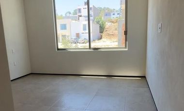 C123 Casa nueva en Venta 3 recamaras, Fracc. Privado Altozano Morelia