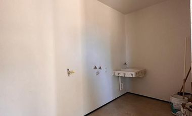 C123 Casa nueva en Venta 3 recamaras, Fracc. Privado Altozano Morelia