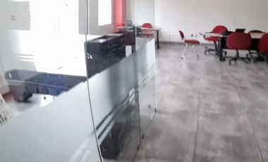 NAVE INDUSTRIAL VENTA P.I. BERNARDO QUINTANA