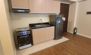 FOR SALE: 2 Bed with Parking in One Antonio, Makati