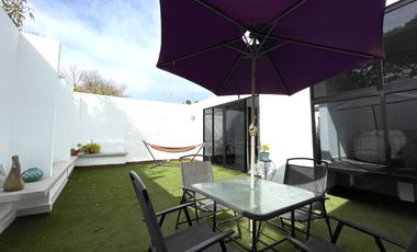 San Ángel Casa en Venta 5R 3.5B 3E Patios Terrazas Roof Garden.