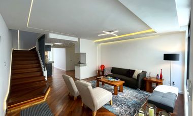 San Ángel Casa en Venta 5R 3.5B 3E Patios Terrazas Roof Garden.