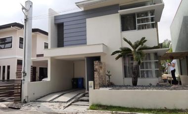 Three Bedrooms House in Mahogany Groove