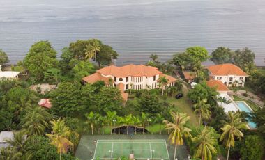 Dauin Villa by the Sea