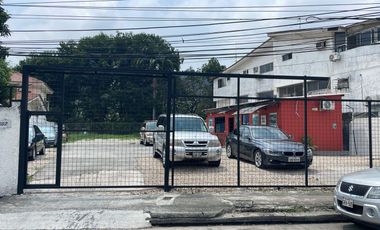 Terreno de venta en Urdesa