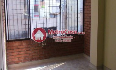 SE VENDE APARTAMENTO ANTONIA SANTOS EXCELENTE UBICACION