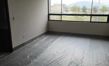 CASA NUEVA 3 NIVELES ARRIBA DE LEONES RESIDENCIAL LA MONTAÑA en GARCIA, N.L.
