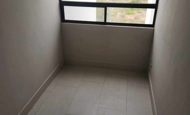 CASA NUEVA 3 NIVELES ARRIBA DE LEONES RESIDENCIAL LA MONTAÑA en GARCIA, N.L.
