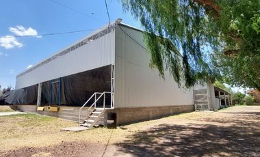 Bodega en Renta en Cuarta Brigada, salida a Salamanca.