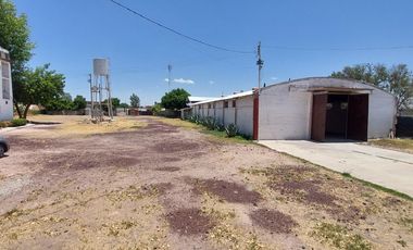 Bodega en Renta en Cuarta Brigada, salida a Salamanca.