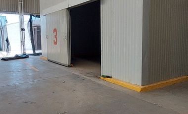 Bodega en Renta en Cuarta Brigada, salida a Salamanca.
