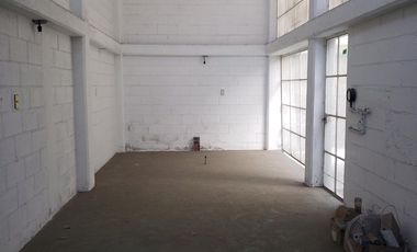Bodega, Oficina y Local Comercial en Atzcapotzalco Las Armas Alce Banco