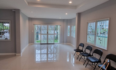 2 storey detached house, Vista Ville 93 wa, beautiful house like new, ready to move in, selling cheap