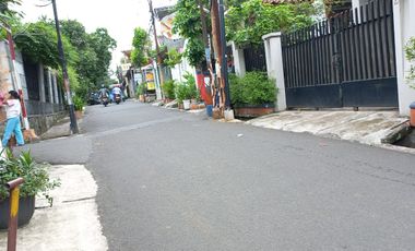 DIJUAL RUMAH BARU (Siap Huni) JL.SAWO CIPETE UTARA KEBAYORAN BARU JAKARTA SELATAN