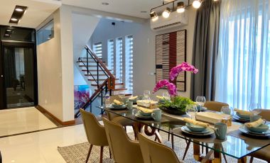 4 Bedroom townhouse with elevator and Swimming pool for Sale in Manila near Quiapo, Binondo, China town, University belt, Recto Avenue, Ongpin