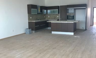 Venta de departamento en Loma Antigua Bosque Esmeralda