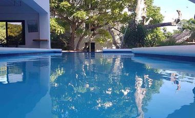 Uphill Beach House in Station 1 Boracay for Sale