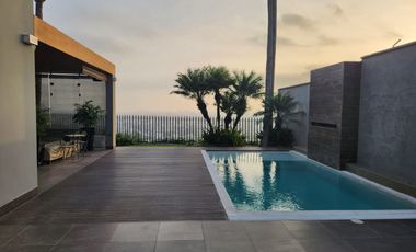 VENTA DE HERMOSA CASA EN LAS CASUARINAS