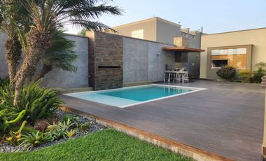 VENTA DE HERMOSA CASA EN LAS CASUARINAS