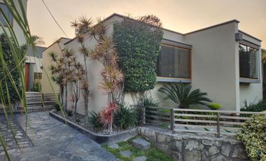 VENTA DE HERMOSA CASA EN LAS CASUARINAS