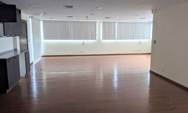 Edificio de alquiler en Kennedy Norte