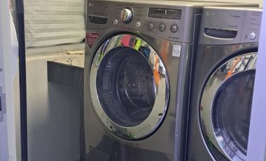 METEPEC, EDOMEX CASA EQUIPADA PARA EJECUTIVOS  DENTRO DE FRACCIONAMIENTO CON EXCELENTE UBICACION