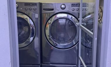 METEPEC, EDOMEX CASA EQUIPADA PARA EJECUTIVOS  DENTRO DE FRACCIONAMIENTO CON EXCELENTE UBICACION