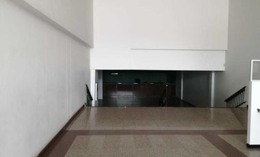 Venta Renta de Local Comercial en Chicó Norte 810 m²