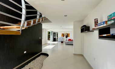 Maravilloso casa campestre en las margaritas condominio campestre.Cerritos.Pereira-Colombia