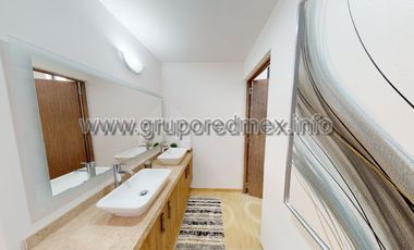 Casa en venta en Los Robles Zibata II, El Marques, Queretaro