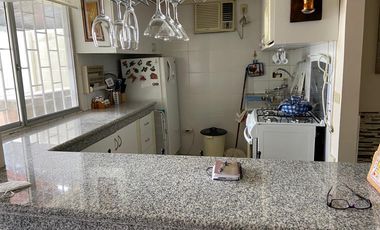 Las Dunas, Salinas -Se vende casa vacacional amoblada