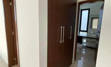 SE RENTA PENTHOUSE - LOMAS DE ANGELOPOLIS