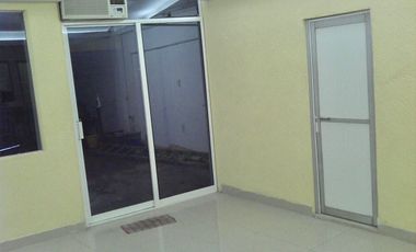 Increíble Bodega en renta con una excelente ubicación, a minutos de la aduana y de la zona corporativa de Veracruz. Av. Allende Veracruz, Ver.
