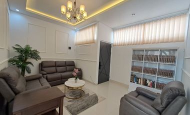Rumah 2 Lantai Kota Bandung Lengkap dengan Furniture