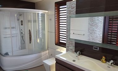 ESPACIOSA CASA DE DESCANSO, INDEPENDIENTE,  SECTOR CASCAJAL - SUR CALI